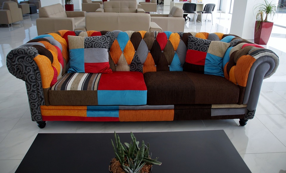 Sofa czy kanapa? Co wybrać?