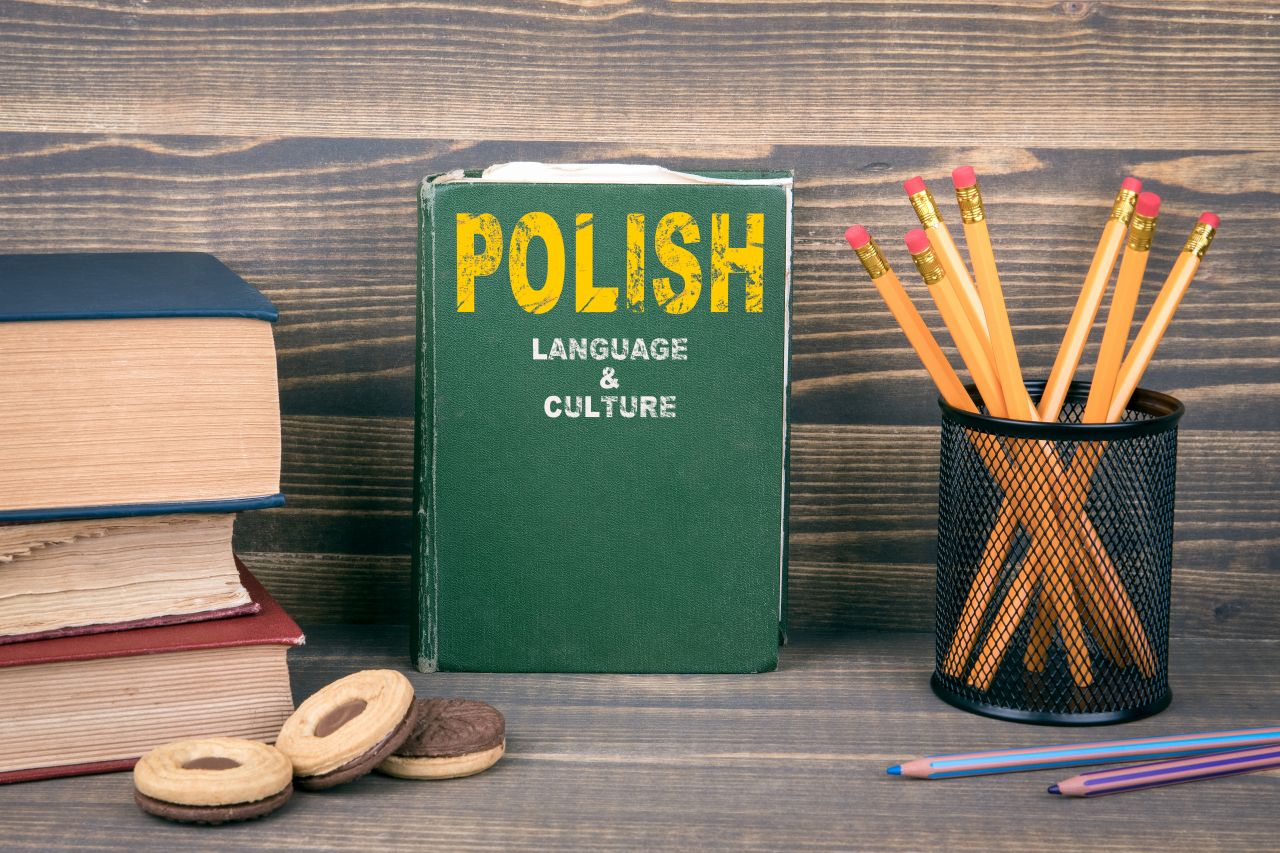 Szkoła języka polskiego dla obcokrajowców – czy to dobry pomysł na naukę języka?