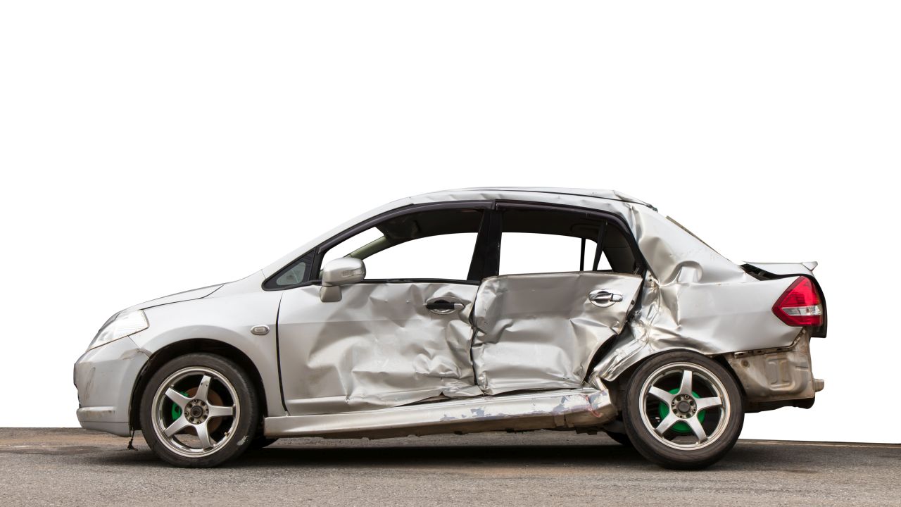 Samochód po wypadku – co z nim zrobić?